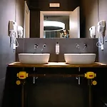 Hostelò - Luxury
