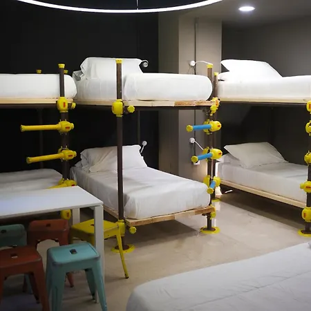Hostelo - Luxury 旅馆