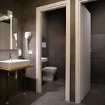 Hostelo - Luxury Hostel *