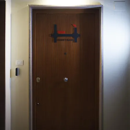 Хостел Hostelo - Luxury Палермо