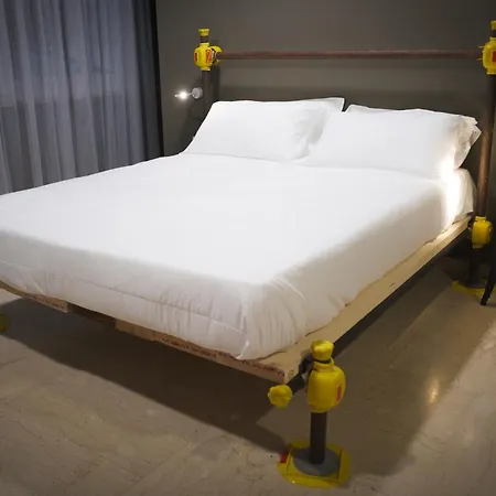 Хостел Hostelo - Luxury Палермо