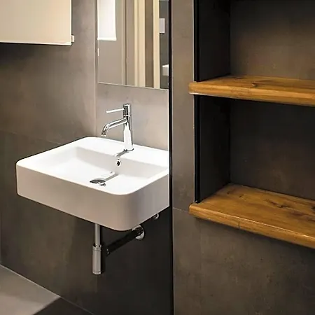 Hostelo - Luxury *
