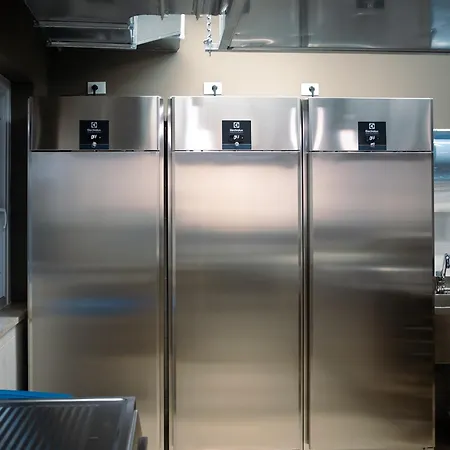 Hostelo - Luxury ホステル