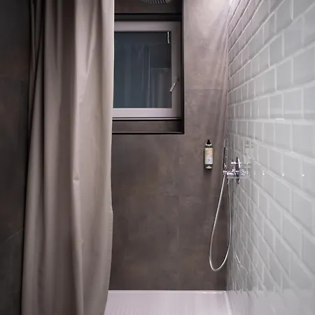 ホステル Hostelo - Luxury *