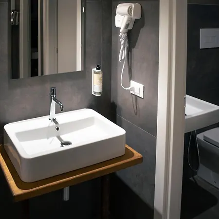 Ostello Hostelò - Luxury Palermo